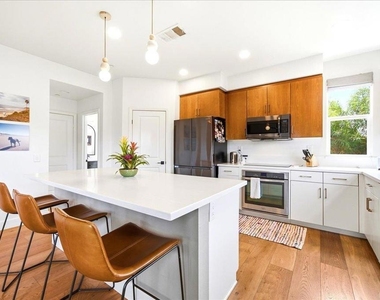 1838 Arroyo Willow Lane - Photo Thumbnail 17