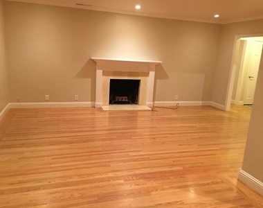 109 Hickory Lane - Photo Thumbnail 1