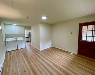 4035 Verdosa Drive - Photo Thumbnail 10