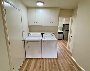 4035 Verdosa Drive - Photo Thumbnail 11