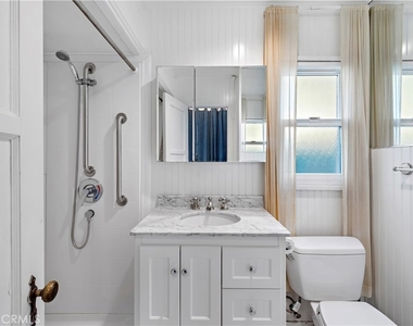 483 Aster Street - Photo Thumbnail 13