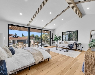 2241 Avenida Salvador - Photo Thumbnail 20