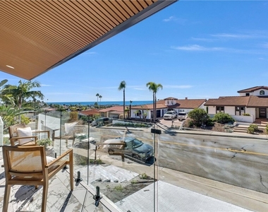 2241 Avenida Salvador - Photo Thumbnail 22
