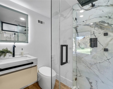 2241 Avenida Salvador - Photo Thumbnail 25