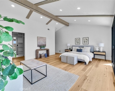 2241 Avenida Salvador - Photo Thumbnail 21