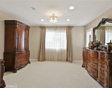13713 Turf Paradise - Photo Thumbnail 22