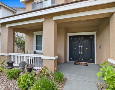 13713 Turf Paradise - Photo Thumbnail 1
