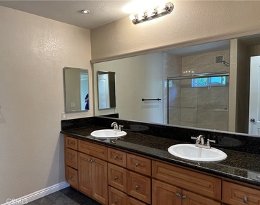 538 Iris Street - Photo Thumbnail 26