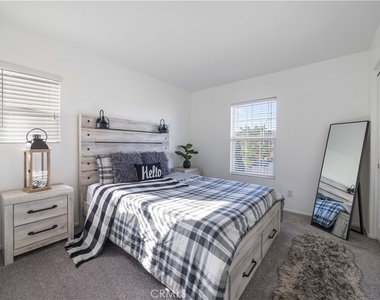 25090 Acorn Court - Photo Thumbnail 18