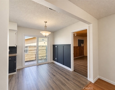 11252 Bellaire Street - Photo Thumbnail 3