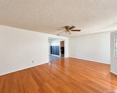 11252 Bellaire Street - Photo Thumbnail 2