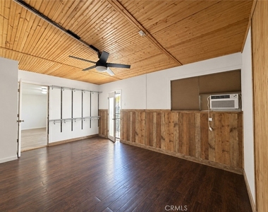 11252 Bellaire Street - Photo Thumbnail 10