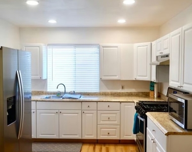 16875 Orangecrest Court - Photo Thumbnail 4