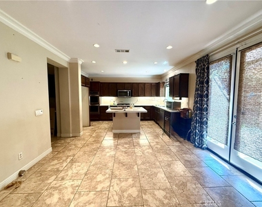 11408 Figtree Terrace - Photo Thumbnail 5
