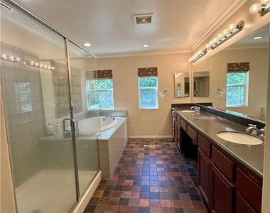 11408 Figtree Terrace - Photo Thumbnail 21