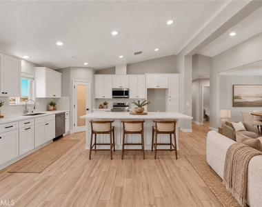 19280 Glendale Court - Photo Thumbnail 7
