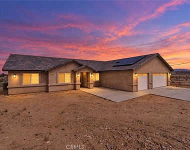 19280 Glendale Court - Photo Thumbnail 2