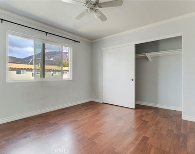 10119 Pinewood Avenue - Photo Thumbnail 6