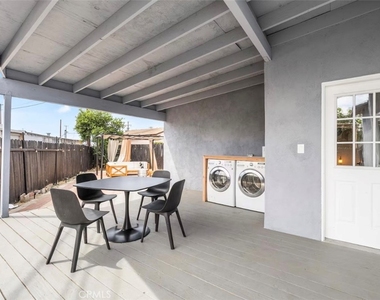 7629 Arcola Ave - Photo Thumbnail 14