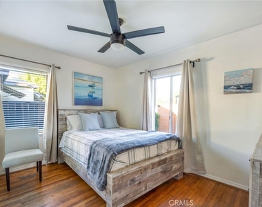 2819 Pacific Avenue - Photo Thumbnail 3