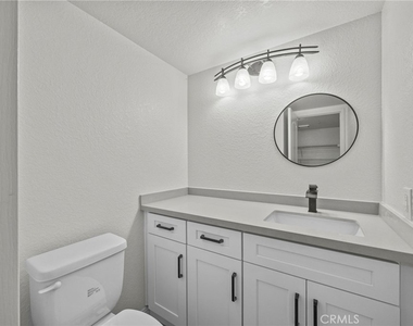 11229 Terra Vista W - Photo Thumbnail 15