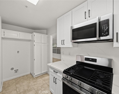 11229 Terra Vista W - Photo Thumbnail 14
