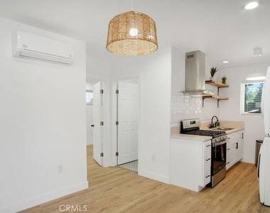 1843 Norval Street - Photo Thumbnail 14