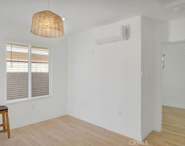 1843 Norval Street - Photo Thumbnail 8