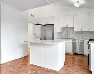 1845 Norval Street - Photo Thumbnail 8