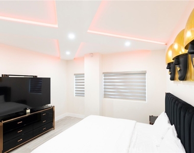 1155 N Brand Boulevard - Photo Thumbnail 15