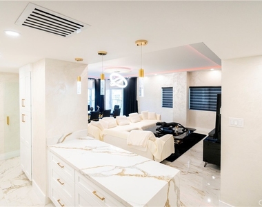 1155 N Brand Boulevard - Photo Thumbnail 5