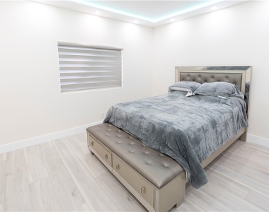 1155 N Brand Boulevard - Photo Thumbnail 20