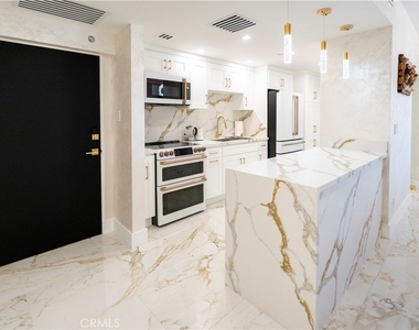 1155 N Brand Boulevard - Photo Thumbnail 2