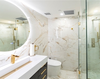 1155 N Brand Boulevard - Photo Thumbnail 12