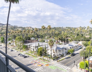 1155 N Brand Boulevard - Photo Thumbnail 23