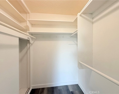869 W 14th Street - Photo Thumbnail 10