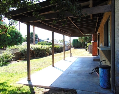 880 Kimberly Court - Photo Thumbnail 24