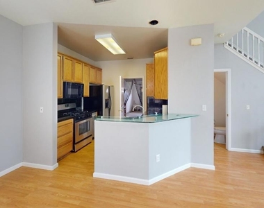 1032 Twinbridge Court - Photo Thumbnail 3