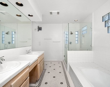 6206 Pacific Avenue - Photo Thumbnail 15