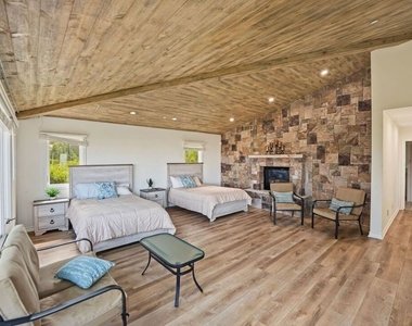 4550 Gable Drive - Photo Thumbnail 39