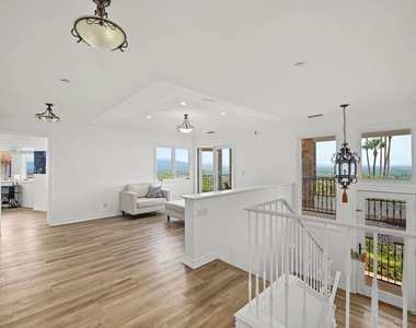 4550 Gable Drive - Photo Thumbnail 34