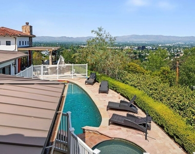 4550 Gable Drive - Photo Thumbnail 51