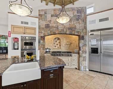 4550 Gable Drive - Photo Thumbnail 25