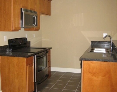 10982 Roebling Avenue - Photo Thumbnail 2