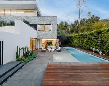 7681 Willow Glen Road - Photo Thumbnail 1