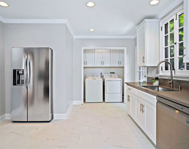 1201 Hauser Boulevard - Photo Thumbnail 13