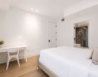 10777 Wilshire Boulevard - Photo Thumbnail 13