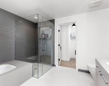 10777 Wilshire Boulevard - Photo Thumbnail 14