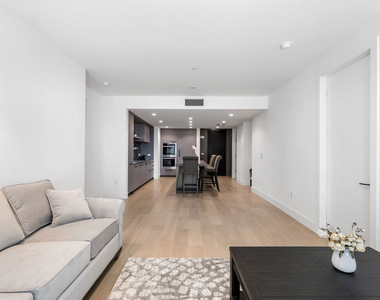 10777 Wilshire Boulevard - Photo Thumbnail 6