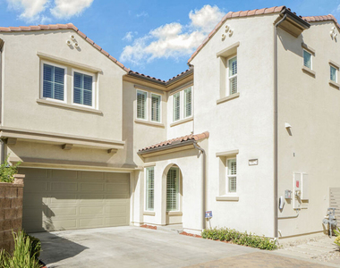 20629 W Chestnut Circle - Photo Thumbnail 1